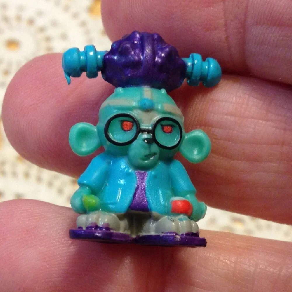 Ready2Robot mini figs build, swap, battle series 1